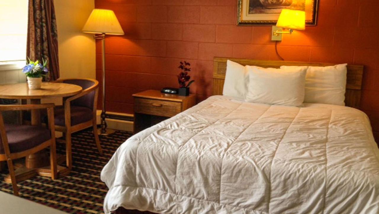 Rodeway Inn Manchester Ngoại thất bức ảnh