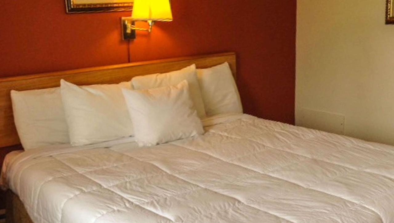 Rodeway Inn Manchester Ngoại thất bức ảnh