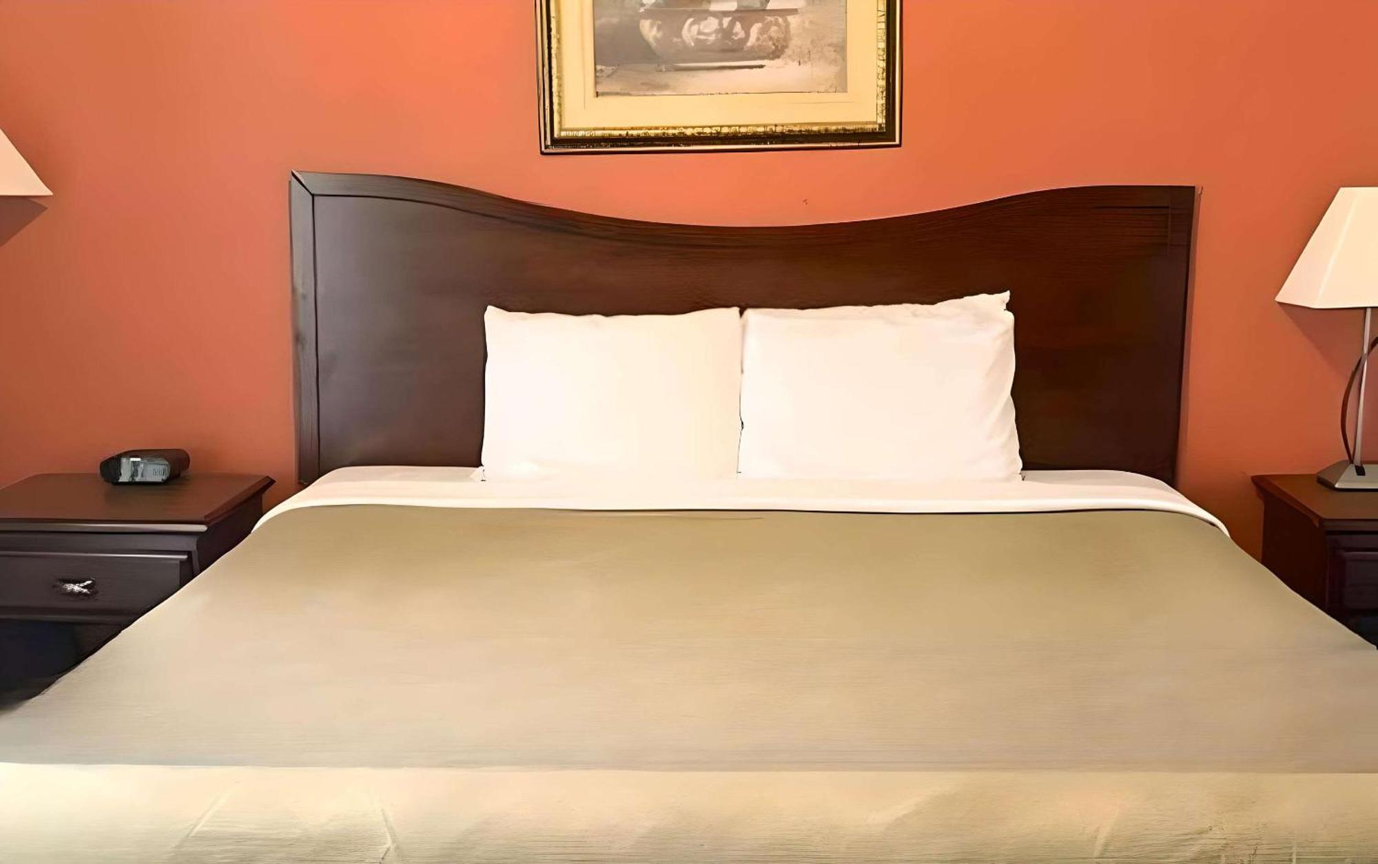 Rodeway Inn Manchester Ngoại thất bức ảnh